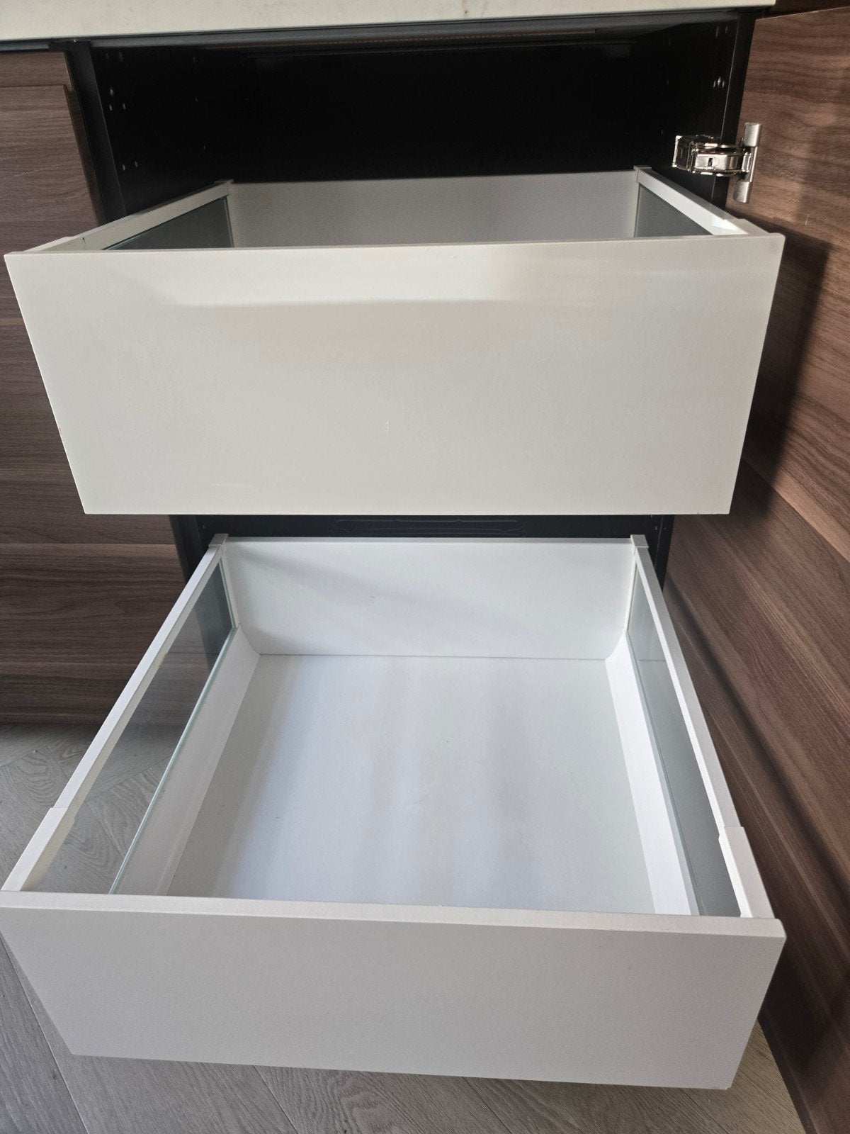 2x IKEA Maximera lades 60x60cm met glazen zijplaatjes, Ophalen, 50 tot 100 cm, Zo goed als nieuw, Minder dan 100 cm