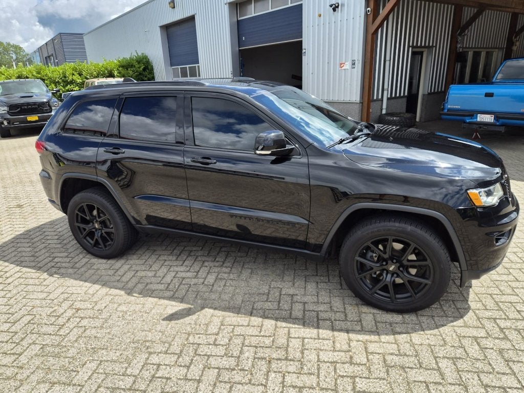 2x Jeep Grand Cherokee Limited  v.a 16.450€ excl BTW/VAT/TVA, Automaat, 295 pk, Zwart, Zwart