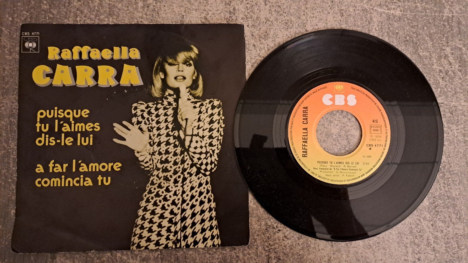 Raffaella carra  - puisque tu l'aimes dis-le lui, Gebruikt, 7 inch, Pop, Fotohoes