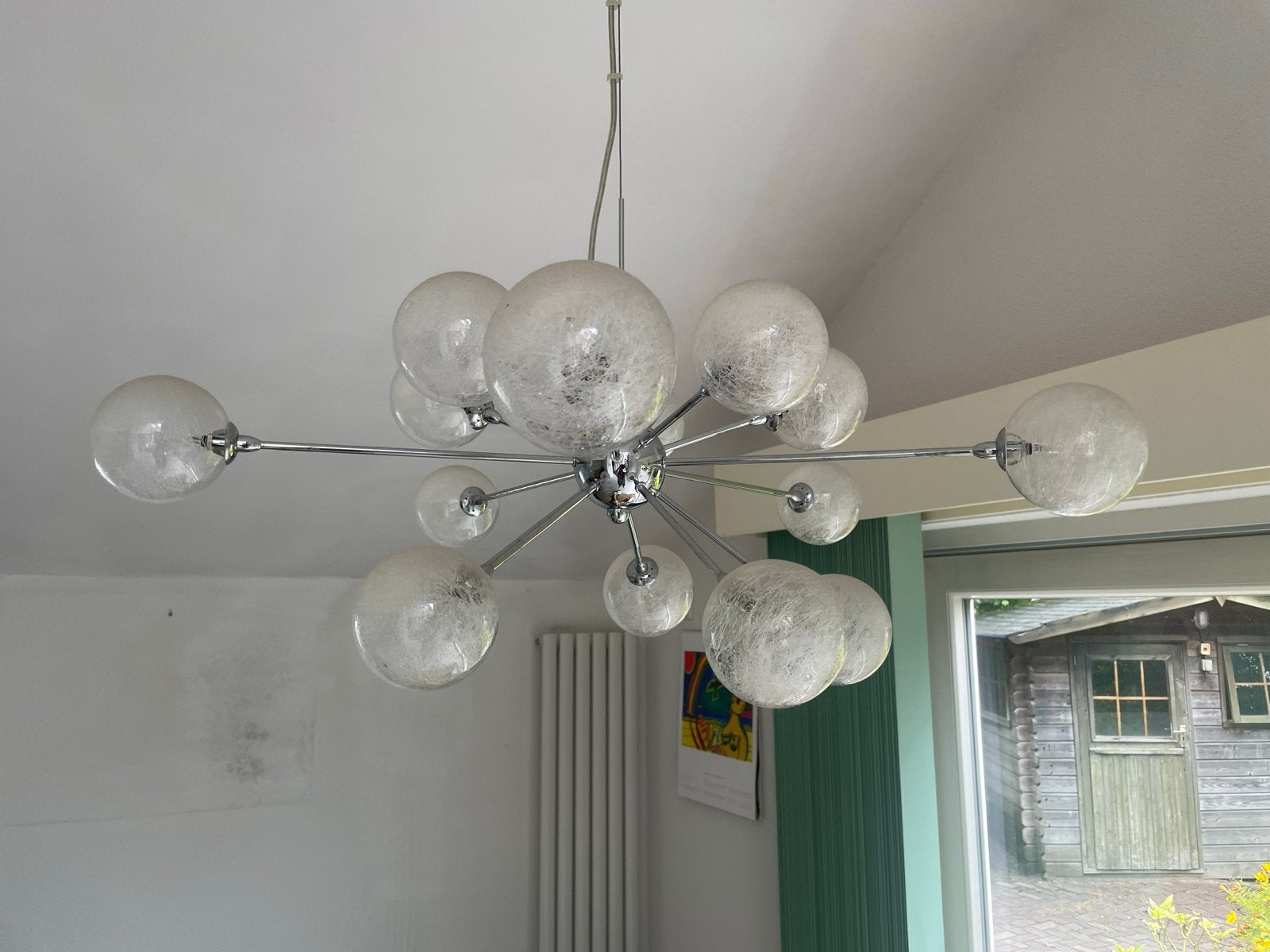 Moderne Sputnik hanglamp met 12 glazen bollen, Ophalen of Verzenden, Zo goed als nieuw, Glas, 50 tot 75 cm