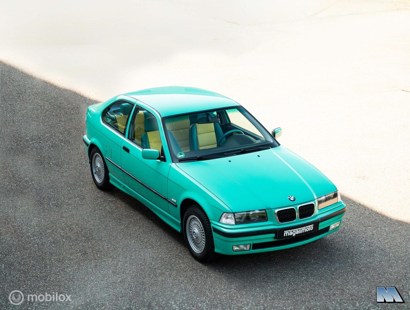 BMW E36 Compact 316i Individual l Z1XX Fidschigruen 1 of 2, Auto's, 1596 cc, Achterwielaandrijving, Gebruikt, 4 cilinders