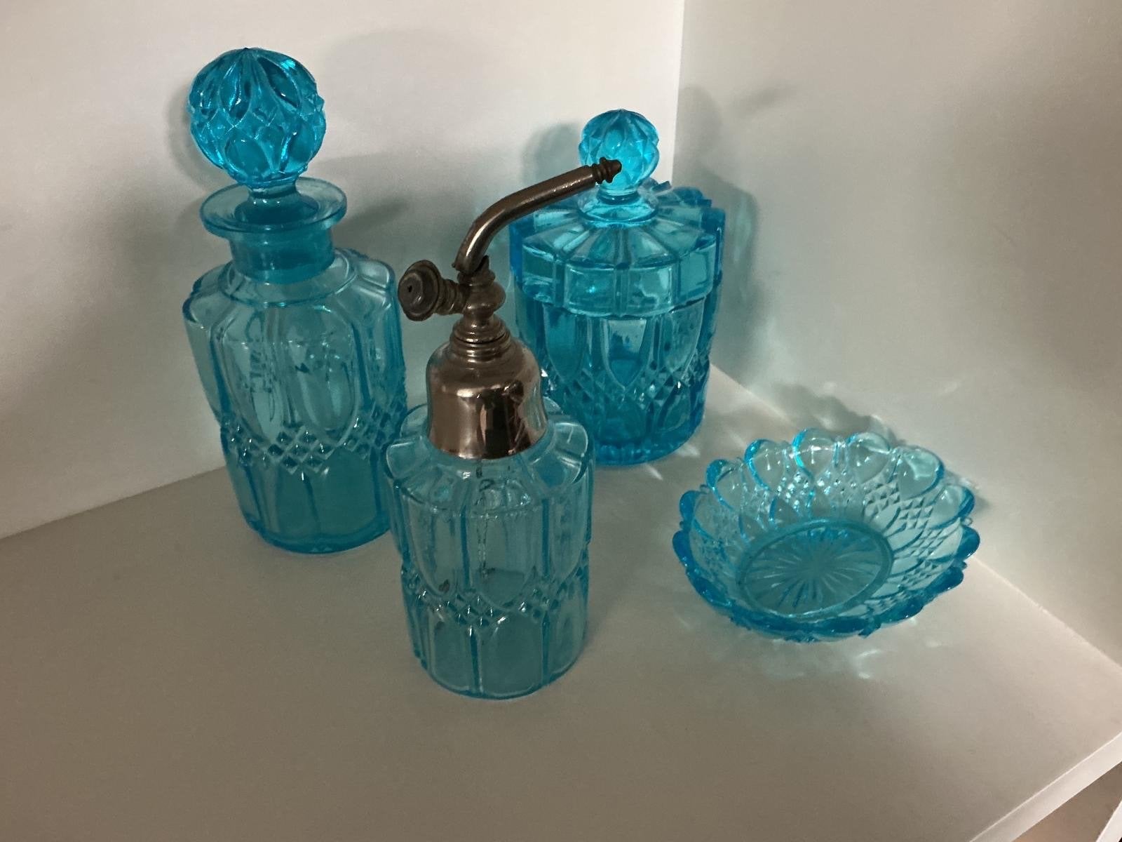 Vintage blauw glazen parfumset en schaaltje, Ophalen of Verzenden