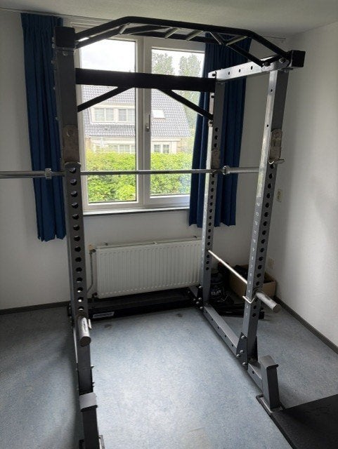 Te koop: Powercage, bench, gewichten, halters , toebehoren, Ophalen, Benen, Gebruikt, Krachtstation
