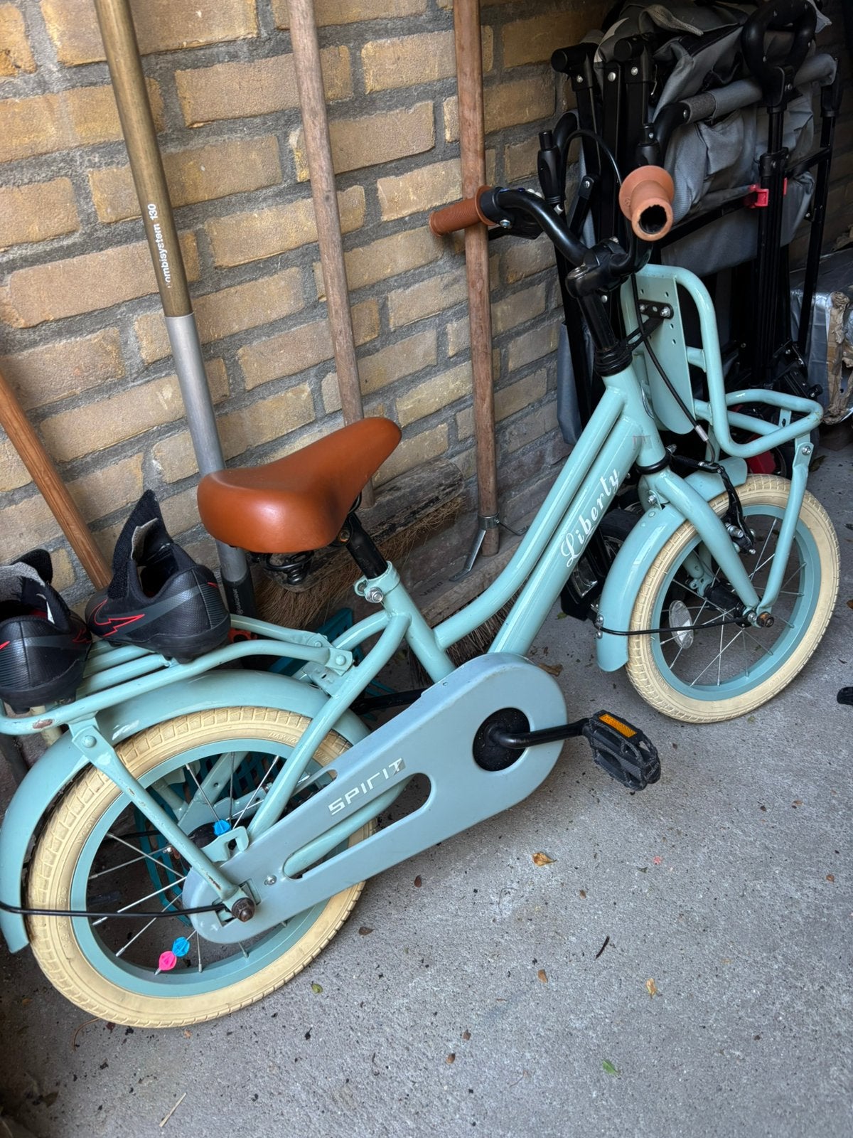 Cortego Liberty kinderfiets 14 inch, Fietsen en Brommers, Fietsen | Meisjes, Ophalen, Terugtraprem, 14 inch of minder, Handrem
