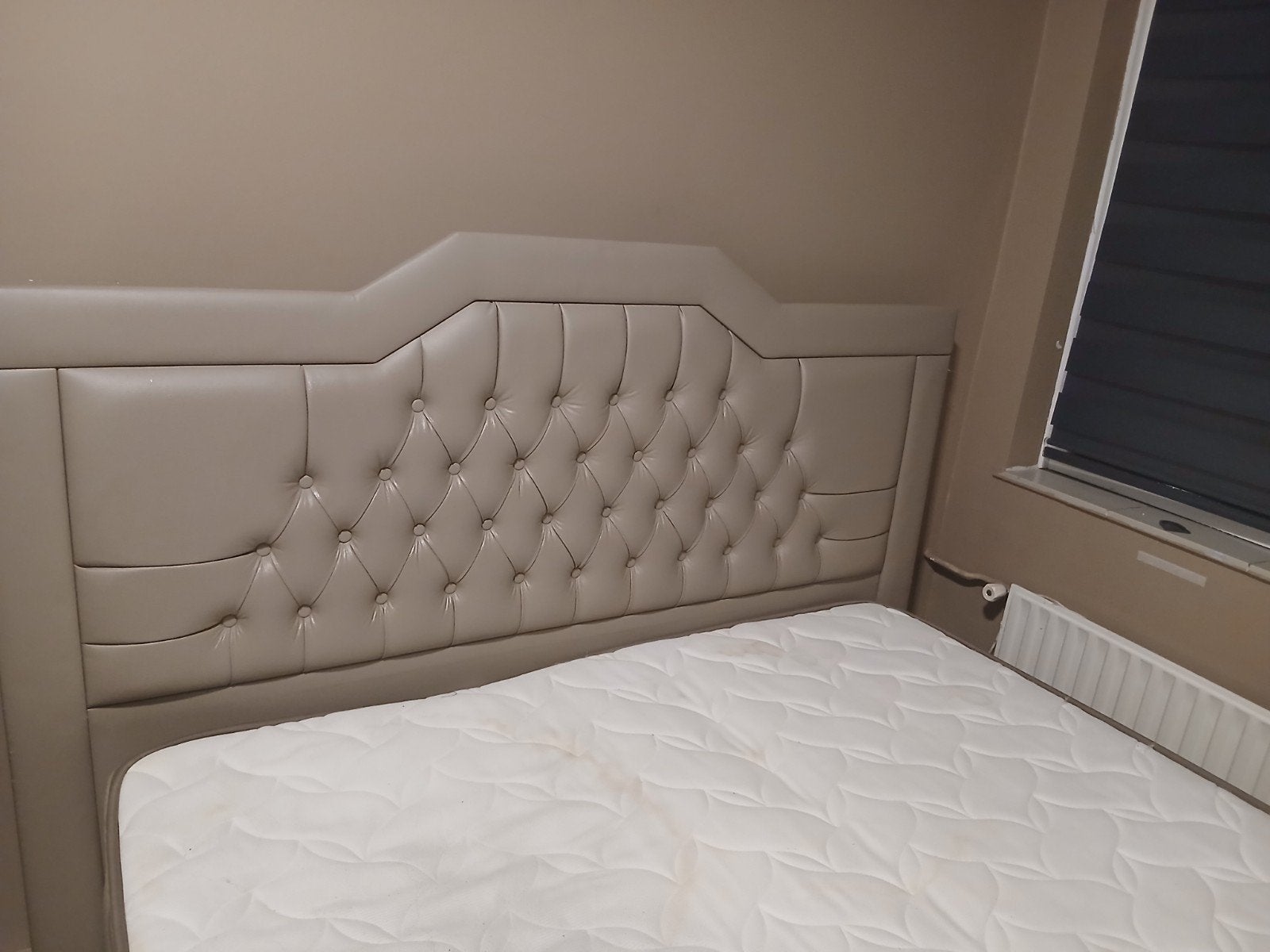 Gratis boxspring160x200 "moet weg", Ophalen of Verzenden, Gebruikt, Tweepersoons, 160 cm