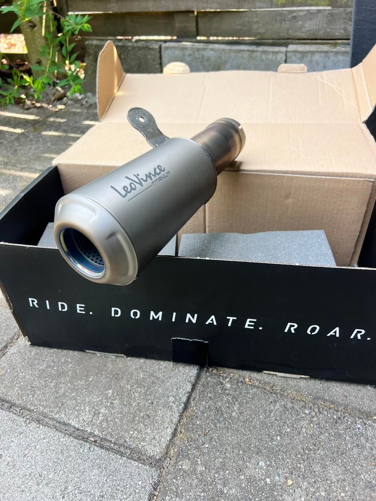 BMW S1000R / M1000R LeoVince Titanium uitlaatdemper, Ophalen of Verzenden, Gebruikt