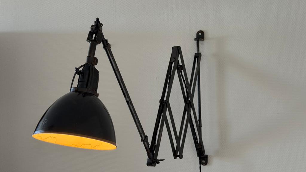 Vintage antieke schaarlamp wandlamp Midgard 110 Bauhaus, Ophalen of Verzenden, Gebruikt, Metaal, Vintage industrieel antiek Bauhaus