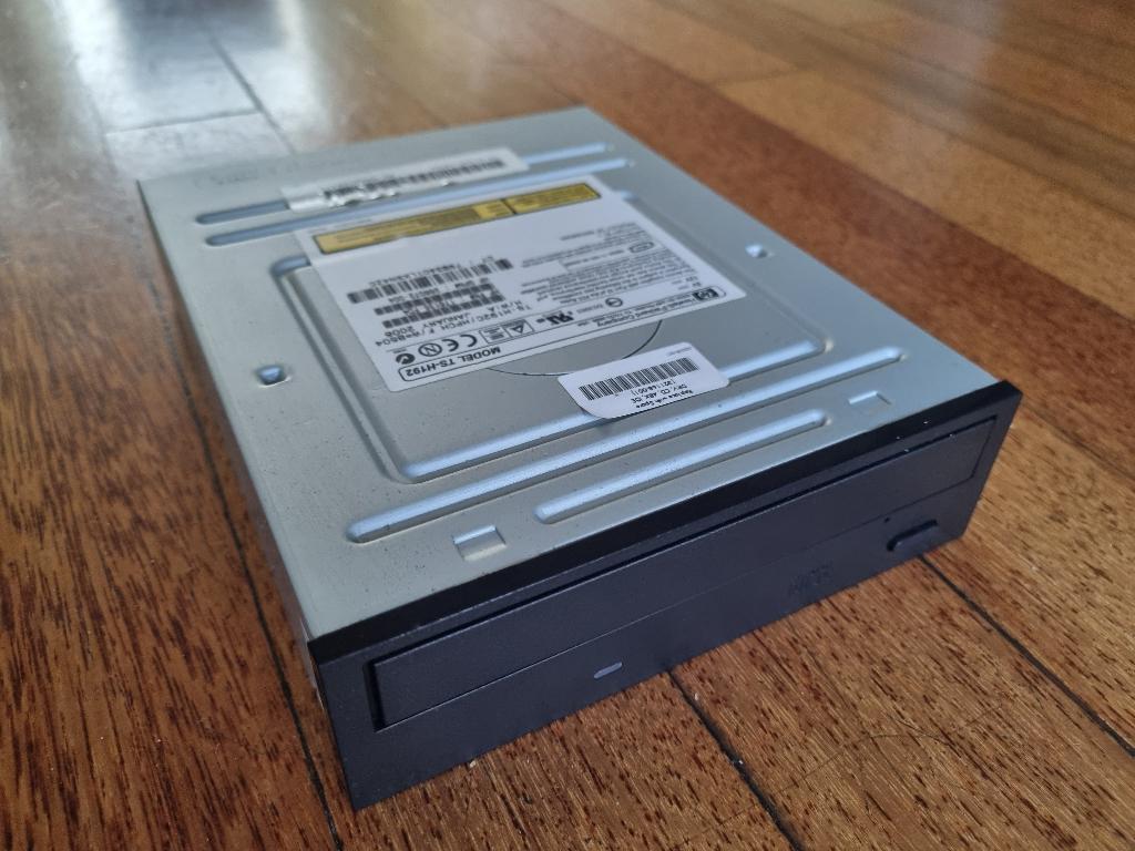 Vintage CD-Rom met IDE-aansluiting van HP, model TS-H195, Computers en Software, Vintage Computers, Ophalen, HP Hewlett-Packard