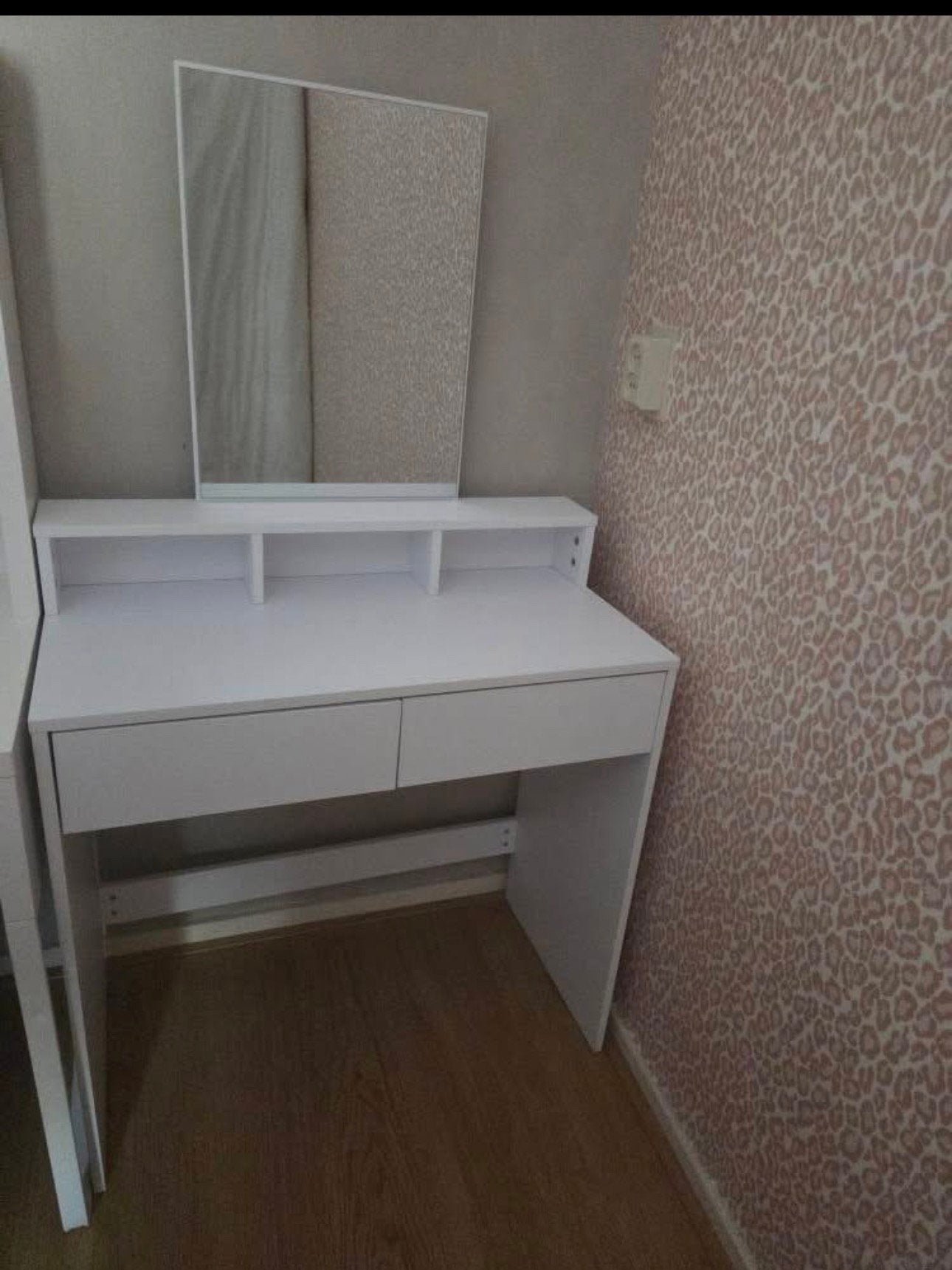 Kinderkamer set bureau kaptafel stoel, Ophalen, Zo goed als nieuw