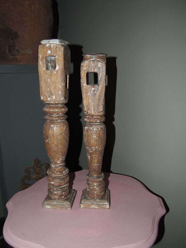 2 Sobere Houten Balusters - 51 cm en 47 cm hoog, 51 cm, Gebruikt, Bruin, Overige typen