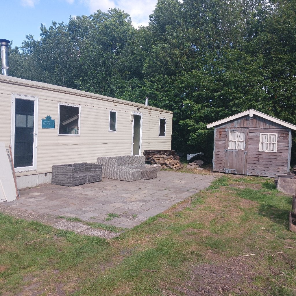 te huur chalet op rustig net park naast natuurgebied., Huizen en Kamers, 45 m², Overige soorten, Direct bij eigenaar, Overijssel