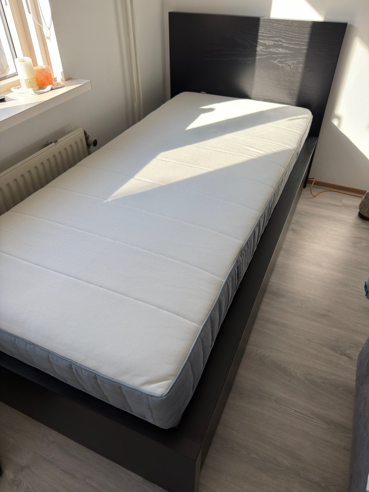 Ikea Malm bed met lades, 90x200, Lonset lattenbodem, Ophalen, 90 cm, Eenpersoons, Zwart