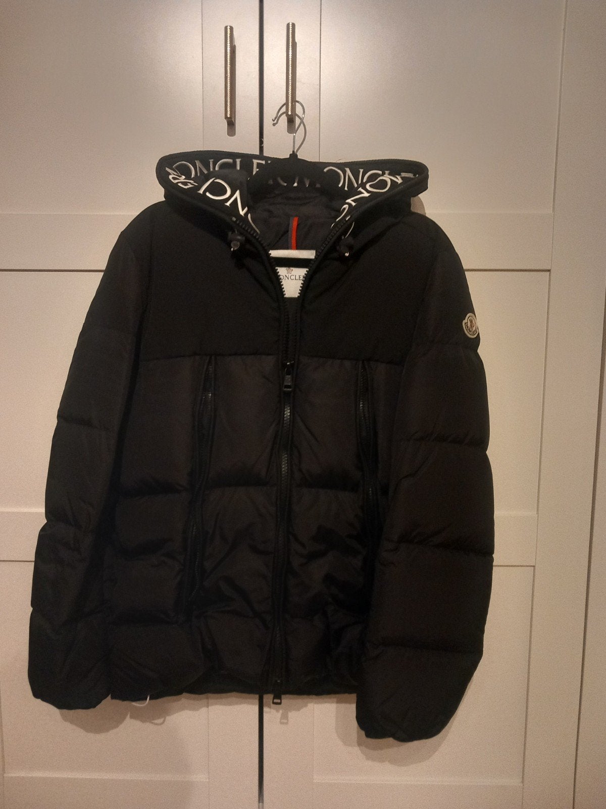 Moncler Montcla Hooded Short Down Jacket, Maat 52/54 (L), Moncler, Zwart, Ophalen of Verzenden