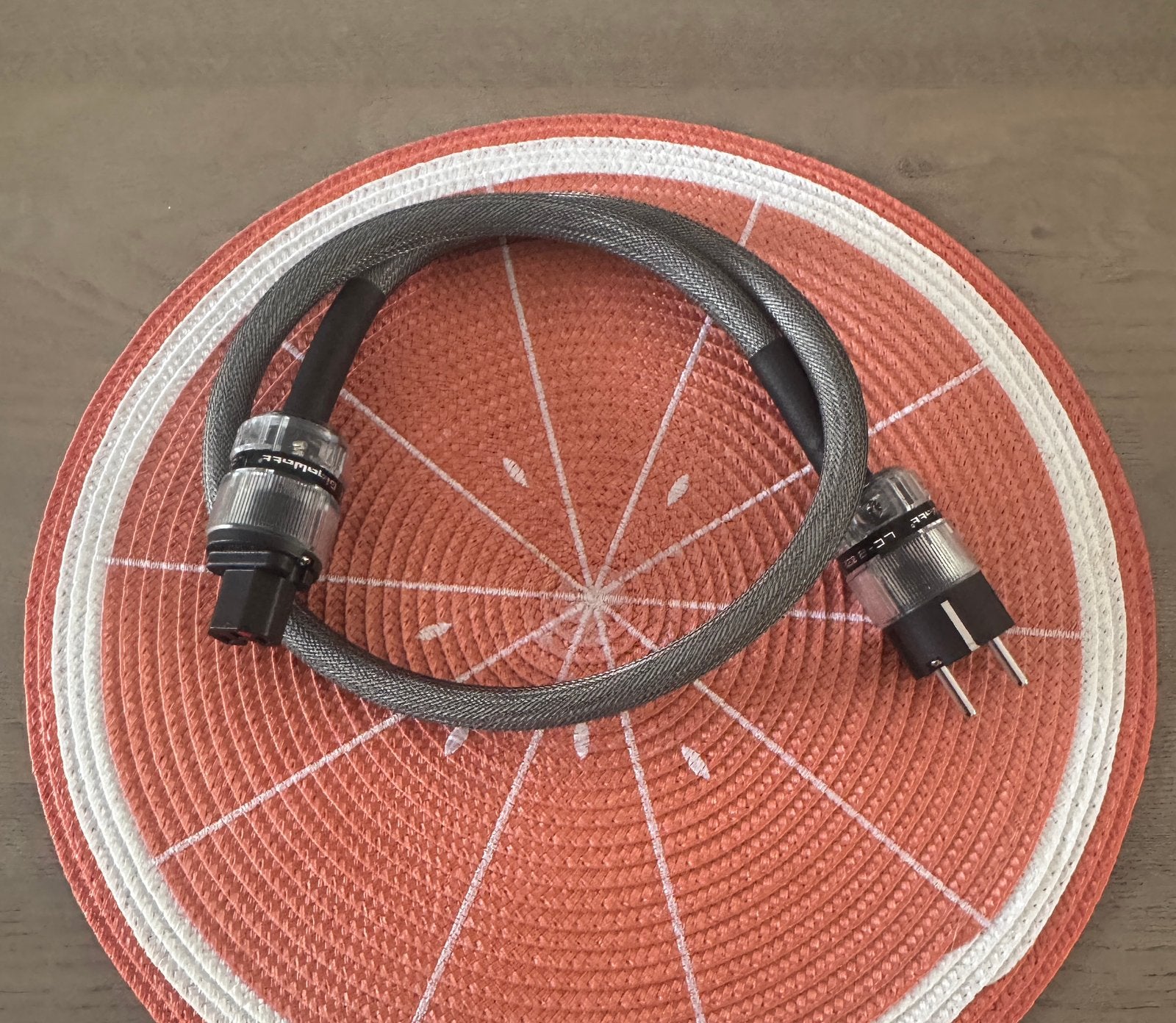 GigaWatt LC-2 EVO Stroomkabel 1m - Zo goed als nieuw, Ophalen of Verzenden, Zo goed als nieuw, Minder dan 2 meter, Overige kabels