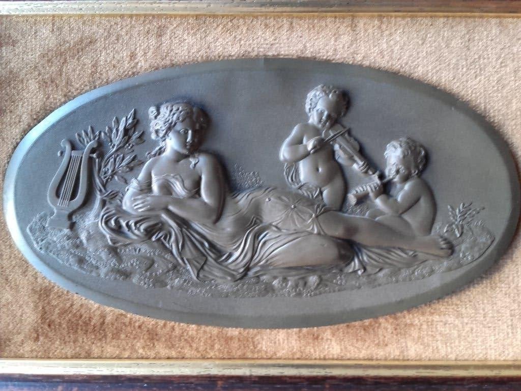 Oude vintage Engelse plaquette met vrouw en putti's 33,5 cm., Antiek en Kunst, Antiek | Woonaccessoires, Ophalen of Verzenden