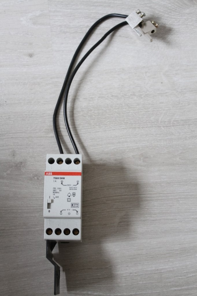 ABB beltrafo TS8/8 SWW 8V - 1A, Ophalen, Gebruikt, ABB, Overige typen