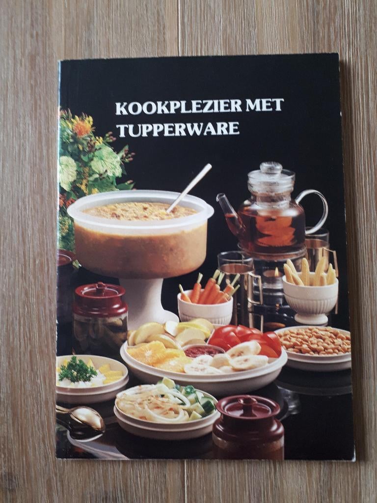 Tupperware kookboek, Ophalen of Verzenden, Overige typen