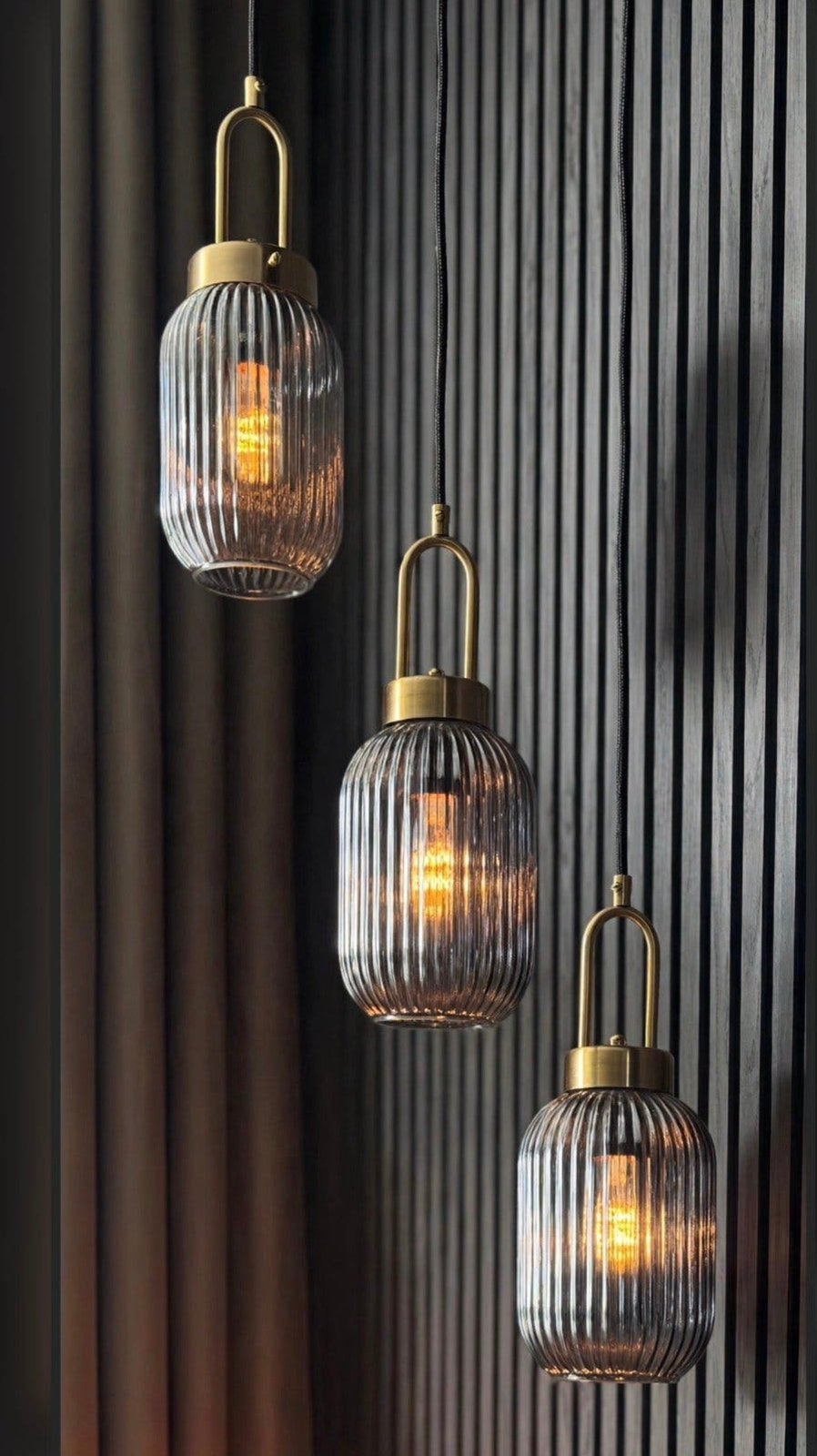 3-light hanglamp geribbeld. Smoke glas hoogte verstelbaar, Ophalen, Zo goed als nieuw, Glas