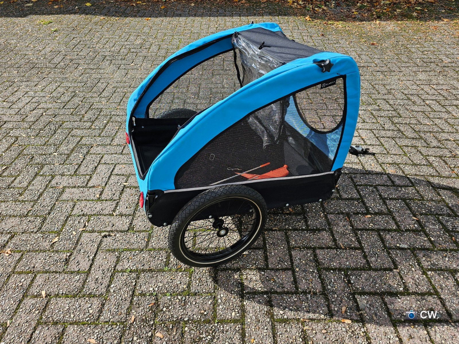 Klarfit Hondenkar / Fietskar - Blauw (incl. 2 vlaggetjes), Ophalen, Opvouwbaar, 20 tot 40 kg, Zo goed als nieuw