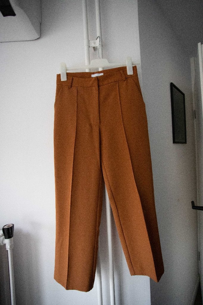 Roestbruine pantalon By Bar maat XS, Kleding | Dames, By bar, Overige kleuren, Ophalen of Verzenden, Maat 34 (XS) of kleiner