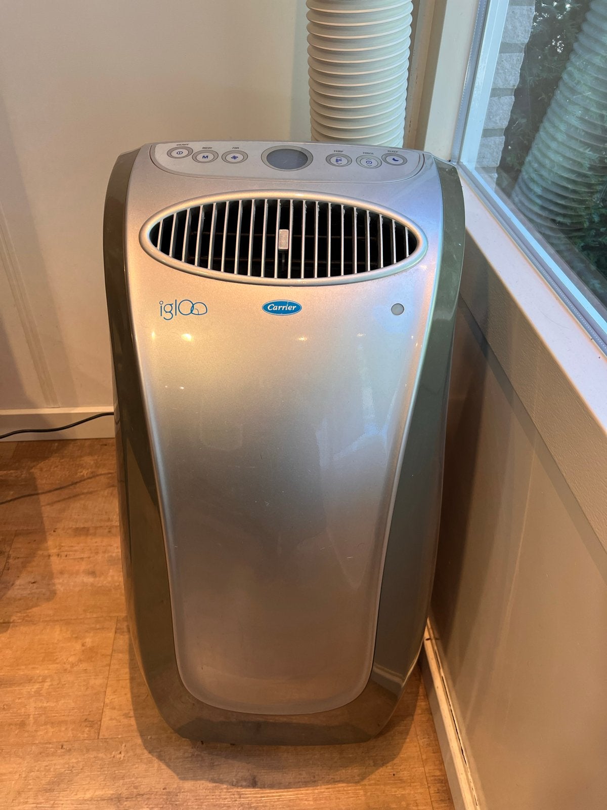 Carrier Igloo Mobiele Airco - Krachtige Koeling, Ophalen, Gebruikt, Minder dan 60 m³, 3 snelheden of meer