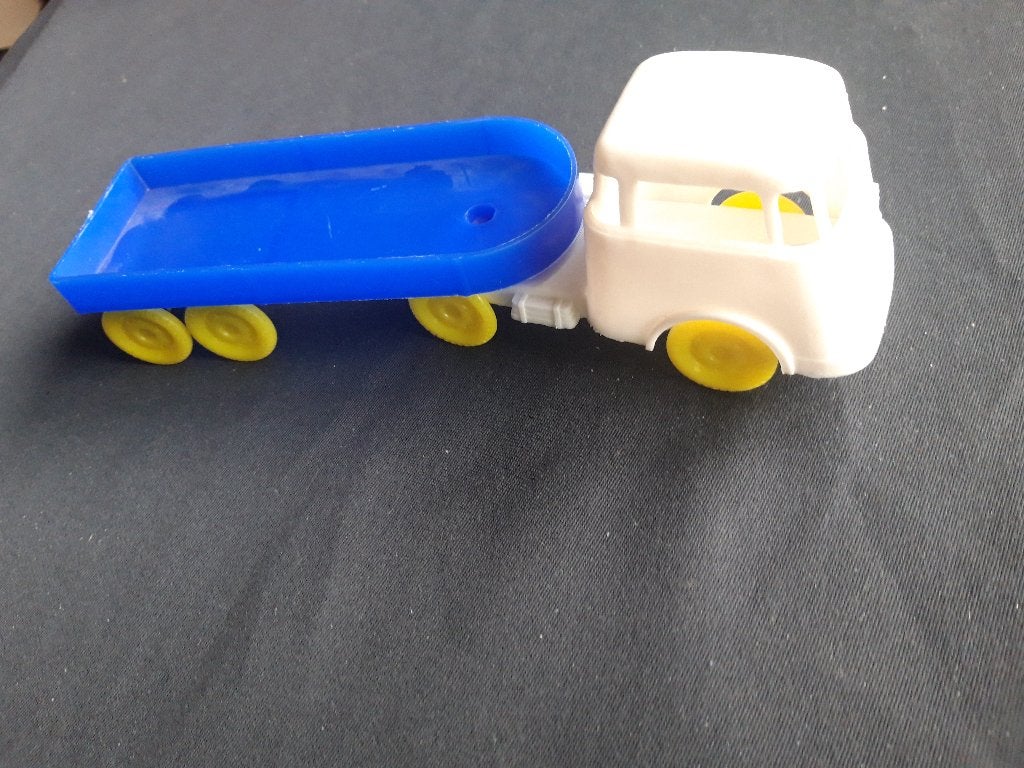 jaren 50/60 plastic DAF trekker met oplegger wit-blauw, Ophalen of Verzenden, Zo goed als nieuw, Bus of Vrachtwagen