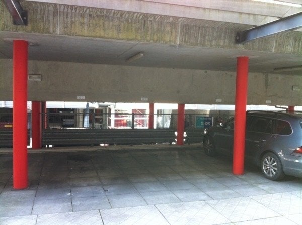 Parkeerplaats Valkenburgerstraat / parkeerplek centrum huur, Huizen en Kamers, Amsterdam