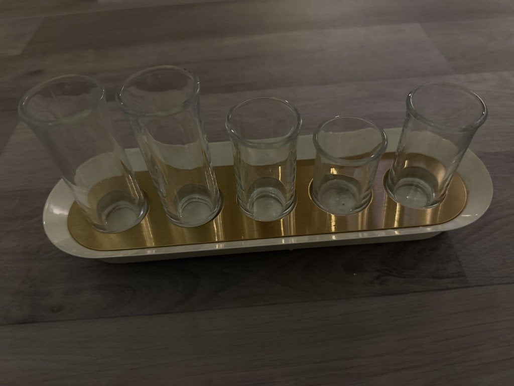 IKEA VATTENKRASSE stekset - 5 glazen vaasjes op dienblad, Ophalen of Verzenden, Gebruikt, Glas