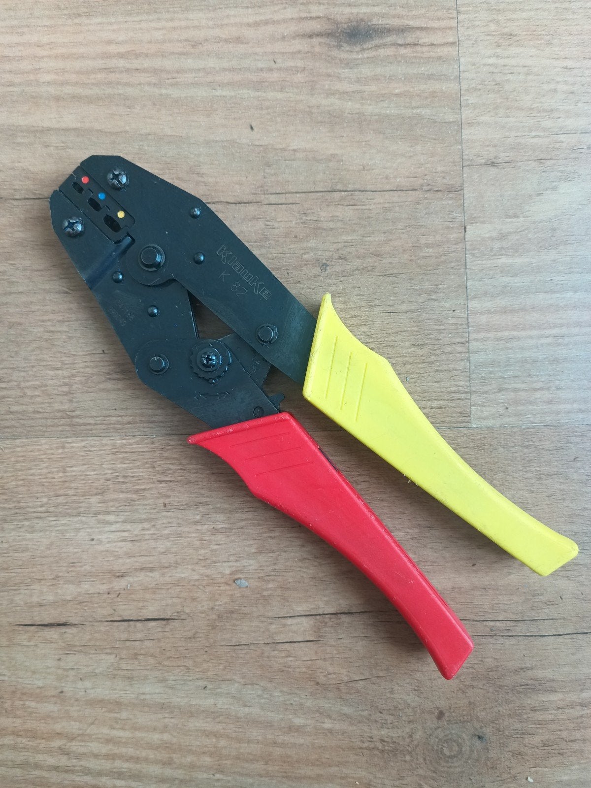 Klauke K82 krimptang - Zeer goede staat, Doe-het-zelf en Verbouw, Ophalen of Verzenden, Zo goed als nieuw, Tang, Overige merken
