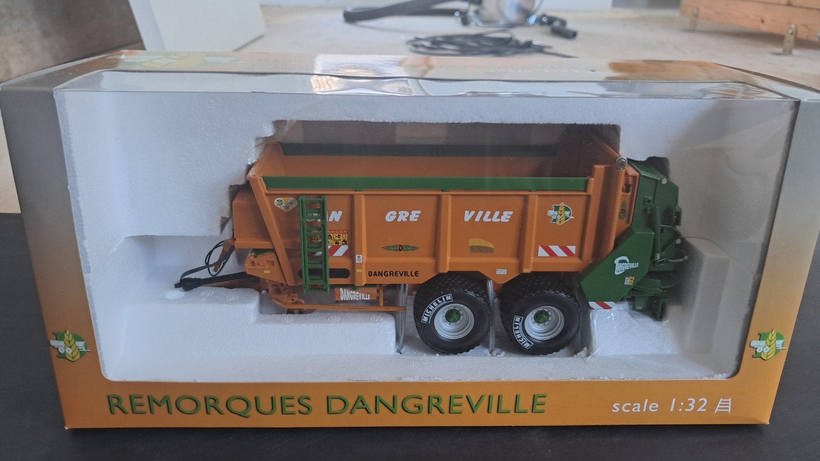 Ros dangreville mestspreider remorques, Ophalen of Verzenden, Nieuw, Tractor of Landbouw, Overige merken