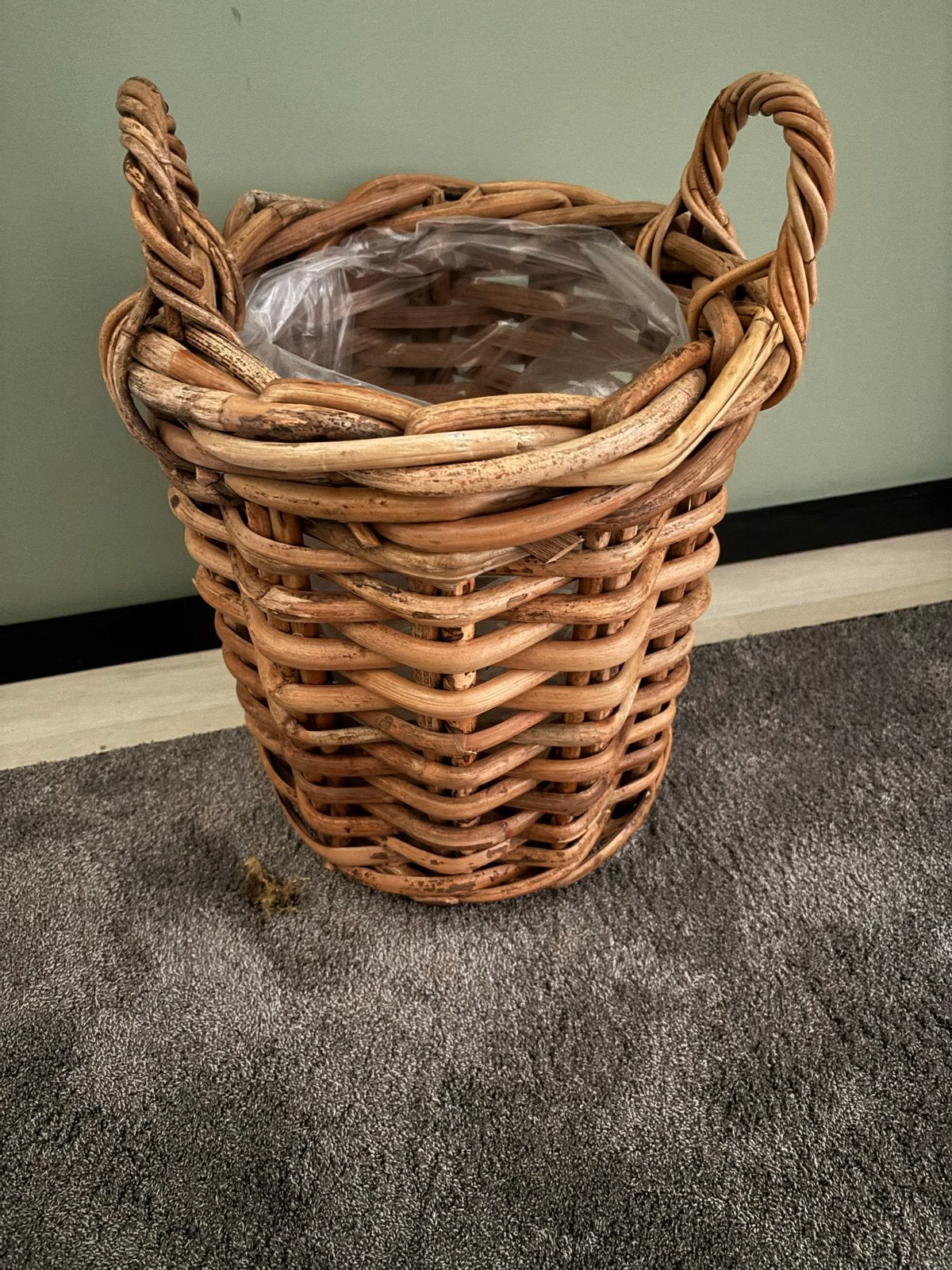 Rotan plantenpot met handvatten, Huis en Inrichting, Gebruikt, Gevlochten, Rond, Ophalen of Verzenden