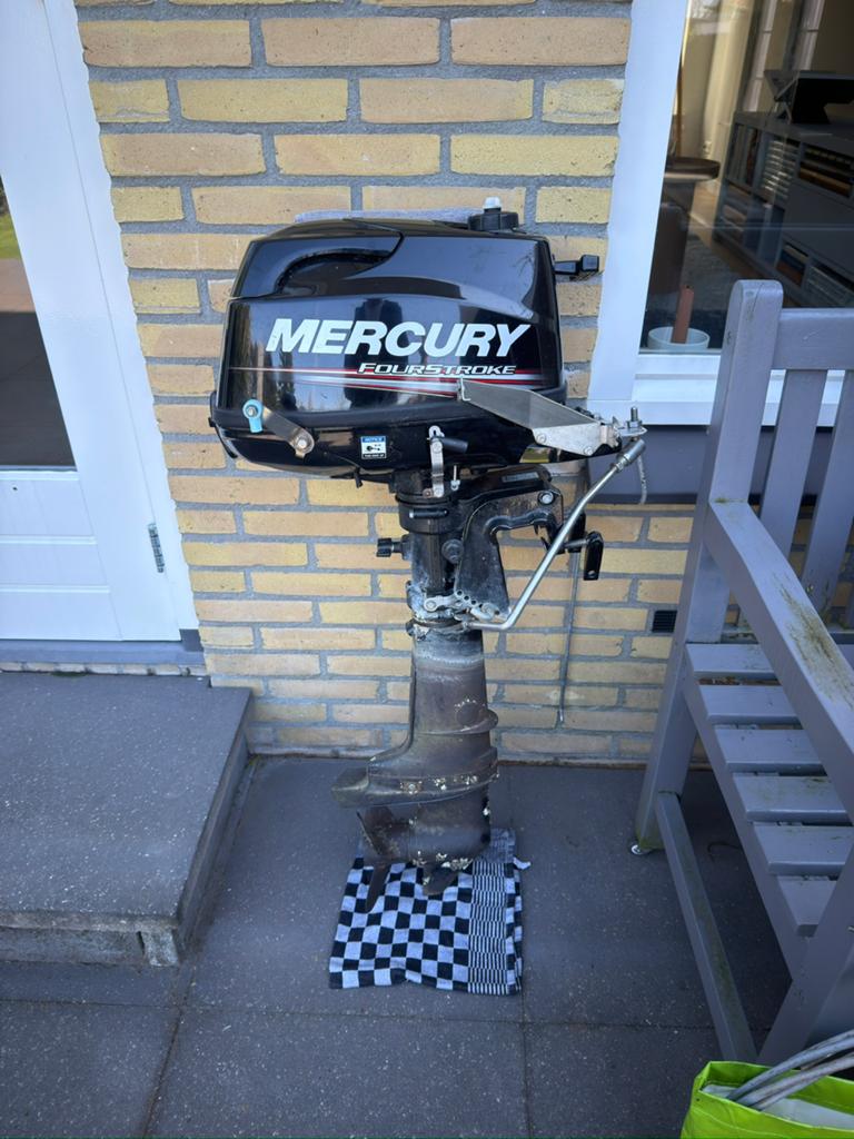 Mercury 6PK langstaart buitenboordmotor + afstandsbesturing, Watersport en Boten, Ophalen, Zo goed als nieuw, Motor en Techniek