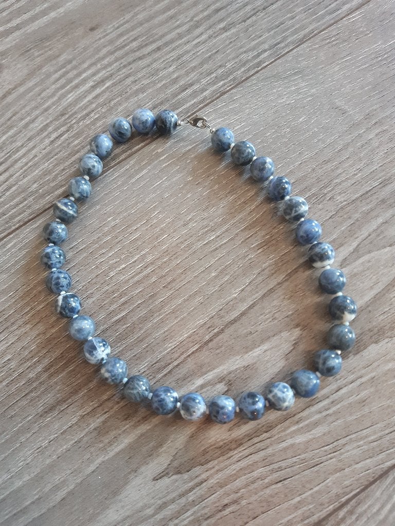 Blauwe kralenketting, Ophalen of Verzenden, Zo goed als nieuw, Blauw, Overige materialen