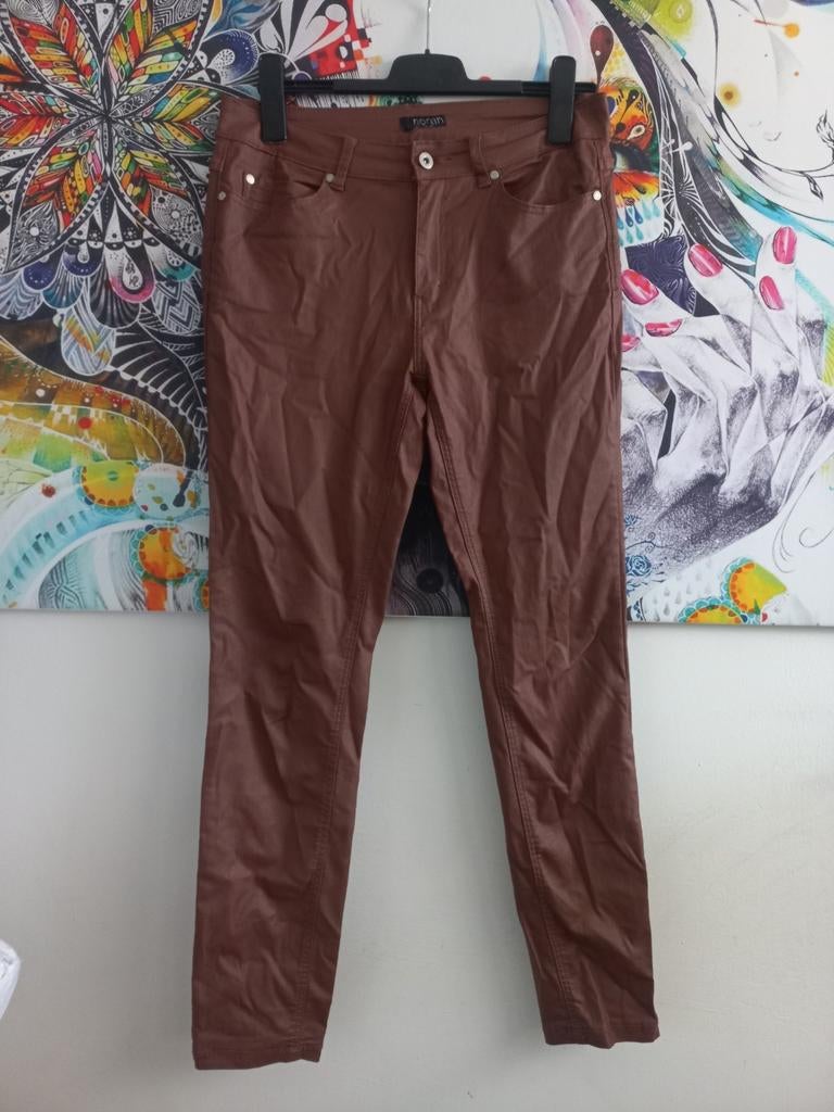Mooie coated broek Norah maat 40, Bruin, Maat 42/44 (L), Ophalen of Verzenden, Zo goed als nieuw