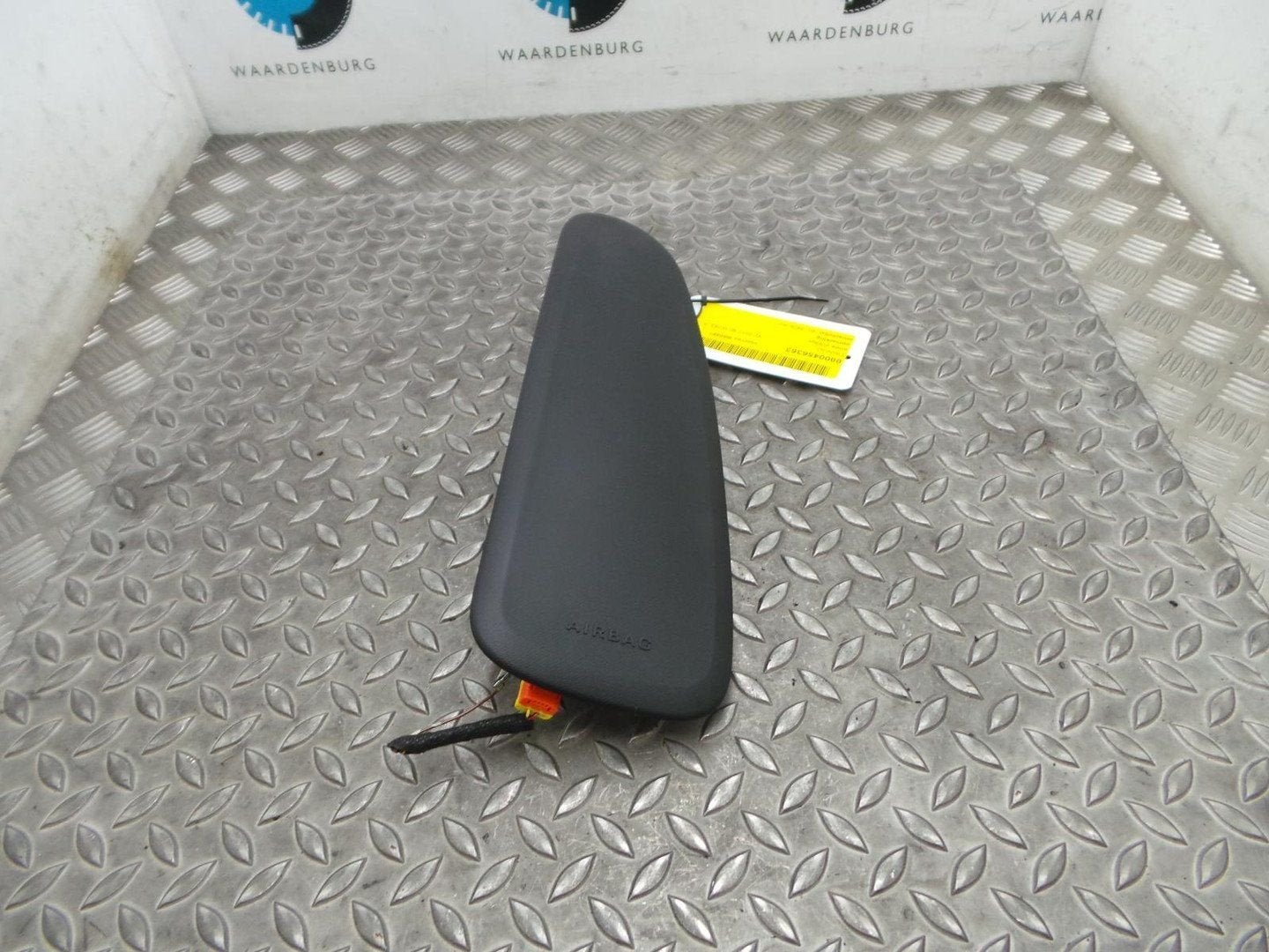 RENAULT TWINGO AIRBAG RECHTS 2017, Ophalen of Verzenden, Gebruikt, Stiba lid
