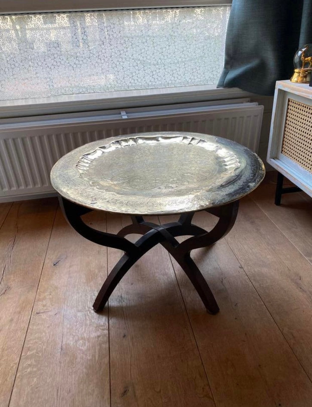 Vintage koperen/messing tafel Ø57 cm, oosterse bijzettafel, Huis en Inrichting, Minder dan 55 cm, Gebruikt, Rond, Ophalen of Verzenden