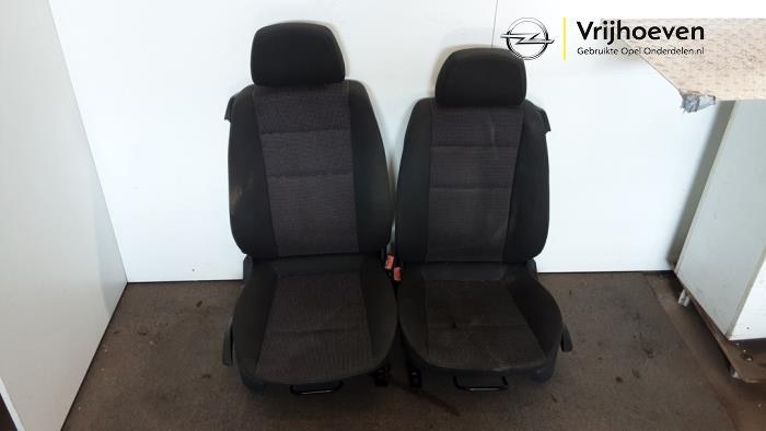 Bekleding Set (compleet) van een Opel Astra (Astra H 04-), Auto-onderdelen, Gebruikt, -, -, Opel