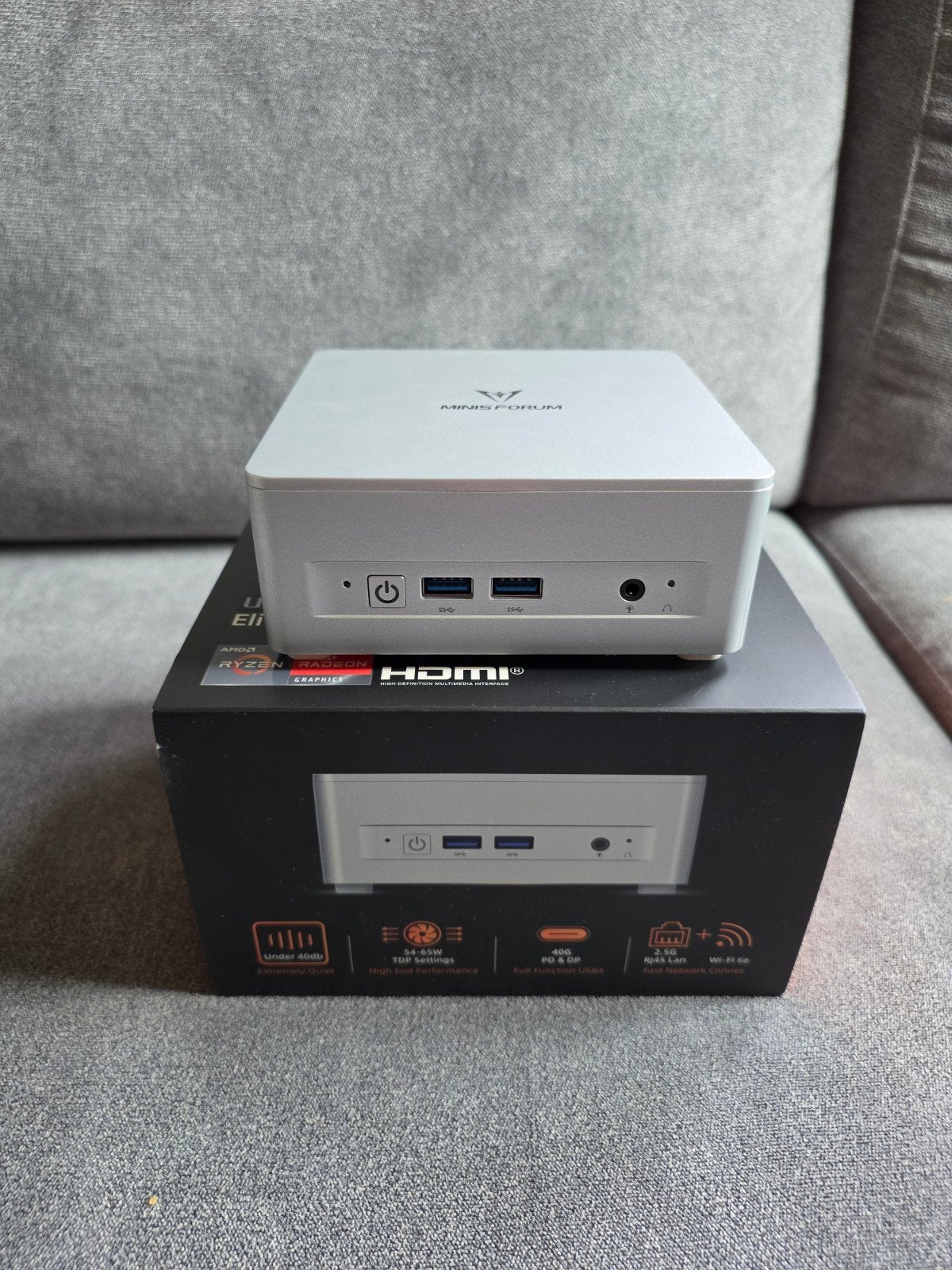 Minisforum UM870 Slim Mini PC Barebone, Minisforum, Gebruikt, Minder dan 4 GB, 0GB