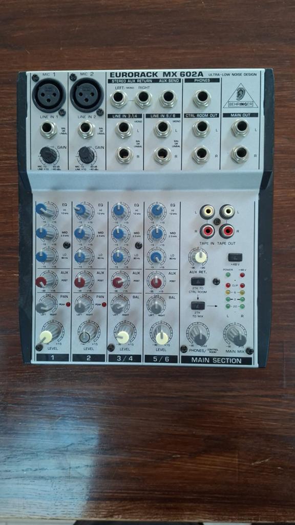 Behringer Eurorack MX602A, Muziek en Instrumenten, Mengpanelen, Ophalen of Verzenden, Zo goed als nieuw