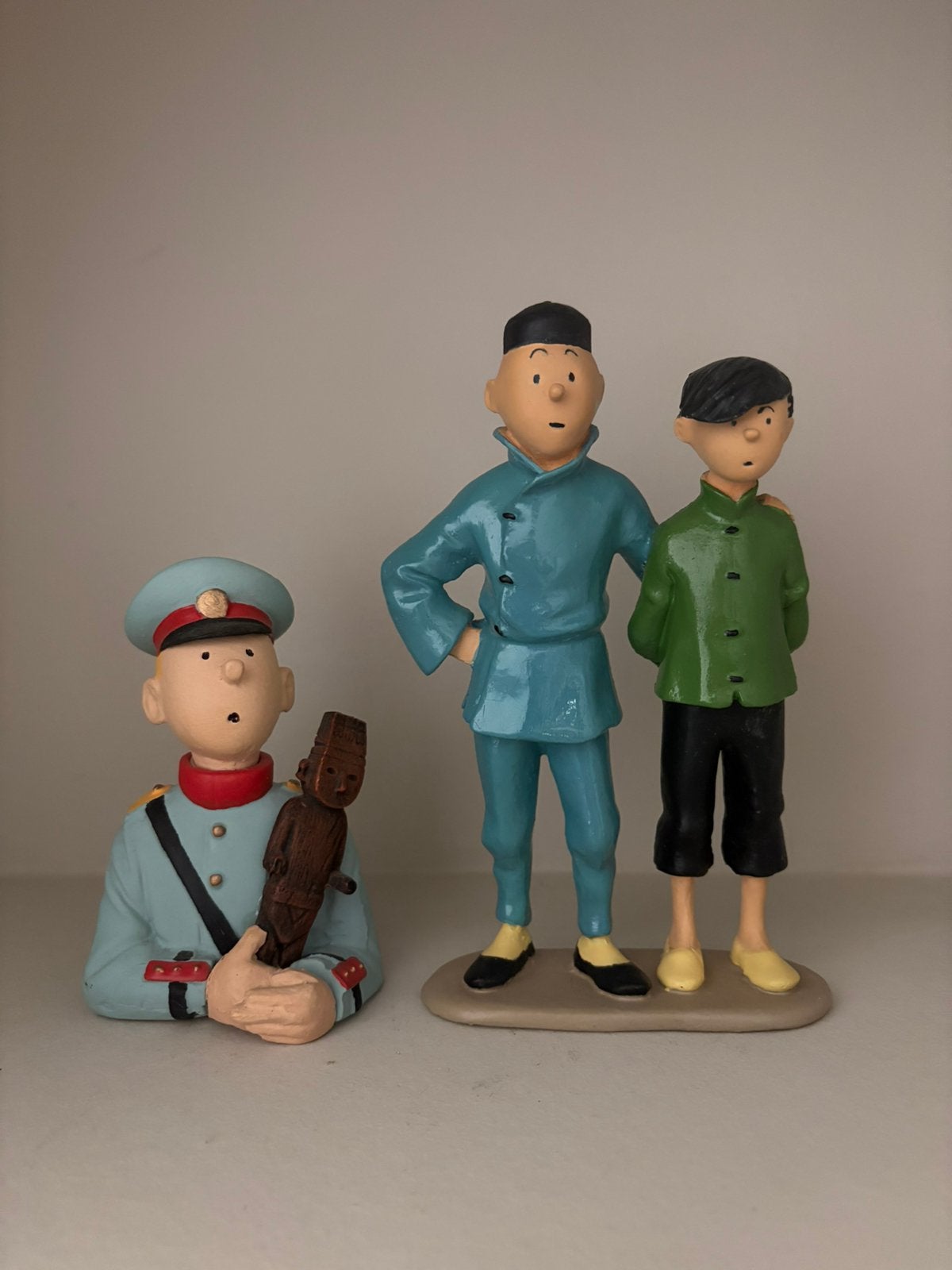 Kuifje/Tintin 2 beelden Tchang Arumbaya, Ophalen of Verzenden, Kuifje, Zo goed als nieuw, Beeldje of Figuurtje