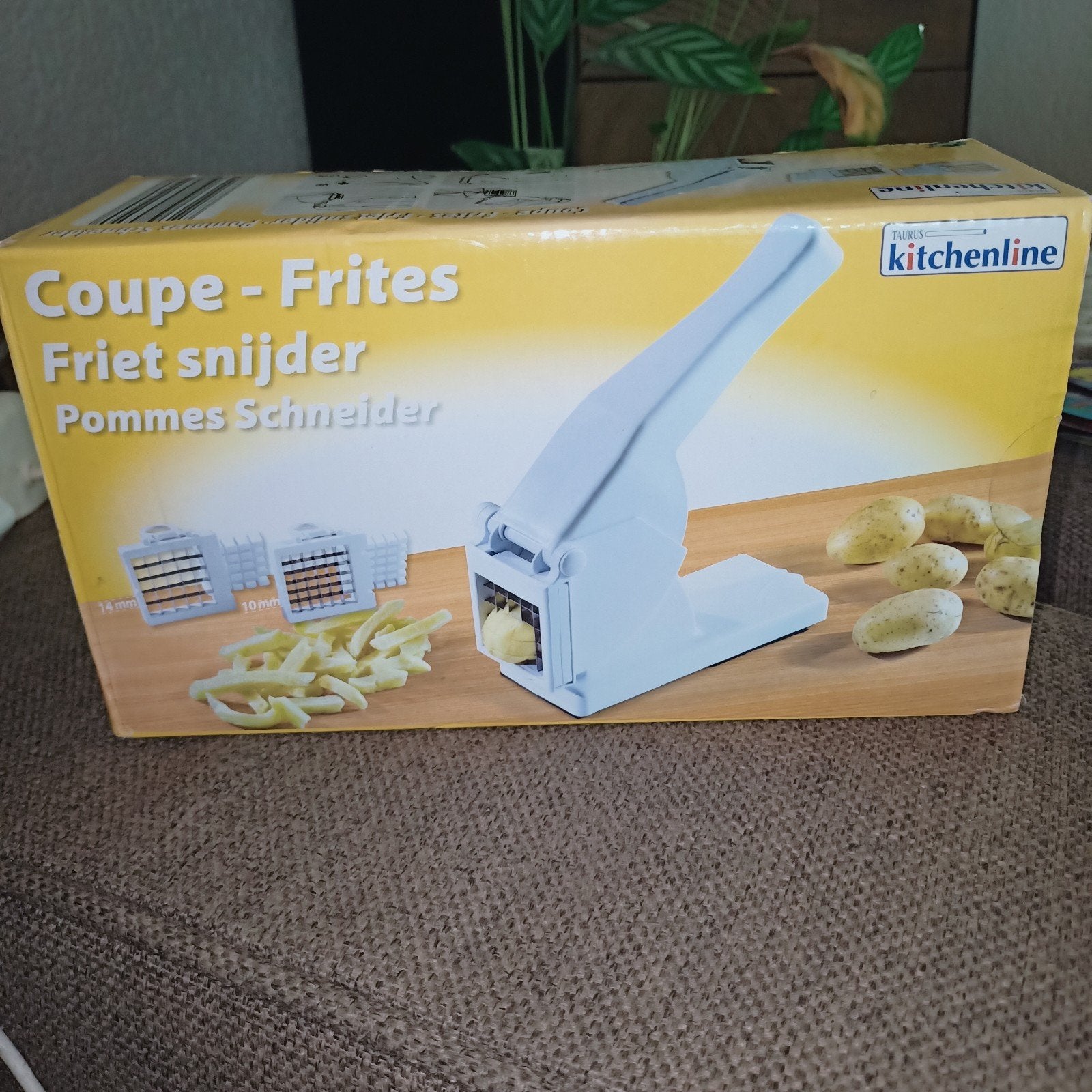 Kitchenline frietsnijder, patatsnijder., Kunststof, Ophalen of Verzenden, Zo goed als nieuw, Snijmachine