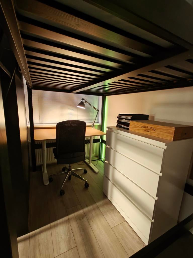 IKEA BEKANT bureau 120x80 cm verstelbaar - wit/eiken, Huis en Inrichting, Bureaus, Ophalen, In hoogte verstelbaar, Zo goed als nieuw