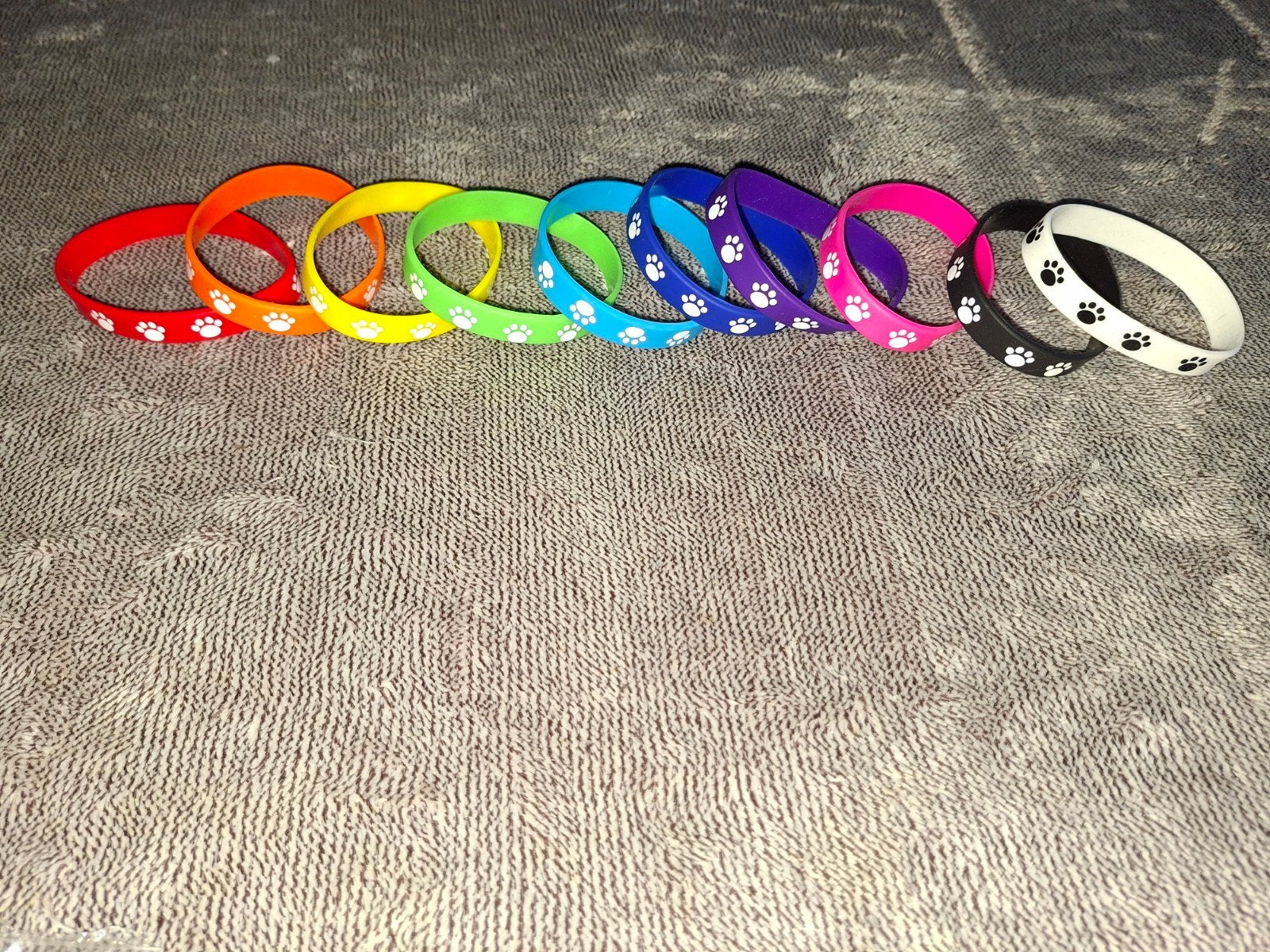Siliconen armbandjes Nieuw regenboog met pootafdruk, Ophalen, Nieuw, Overige kleuren, Overige materialen
