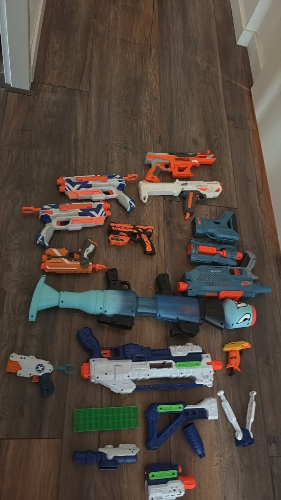 Nerf pistolen, Verzenden, Zo goed als nieuw