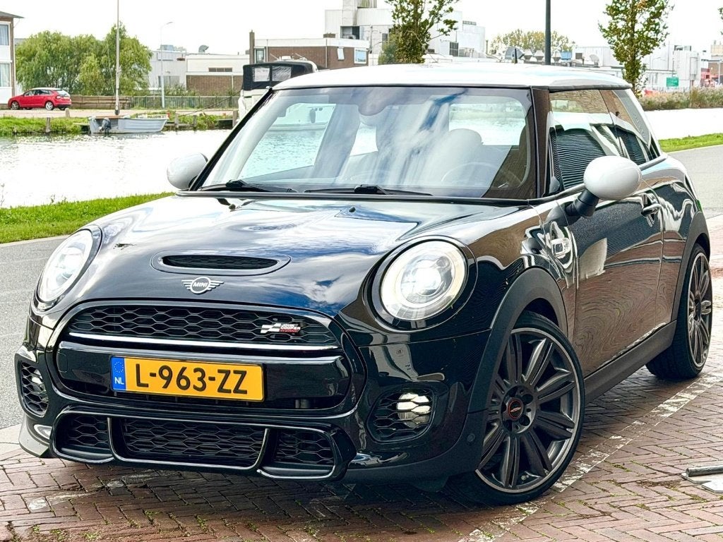 MINI Cooper 2015 optiek Cooper S JCW 2018, Auto's, Voorwielaandrijving, 136 pk, Sportstoelen, 4 stoelen