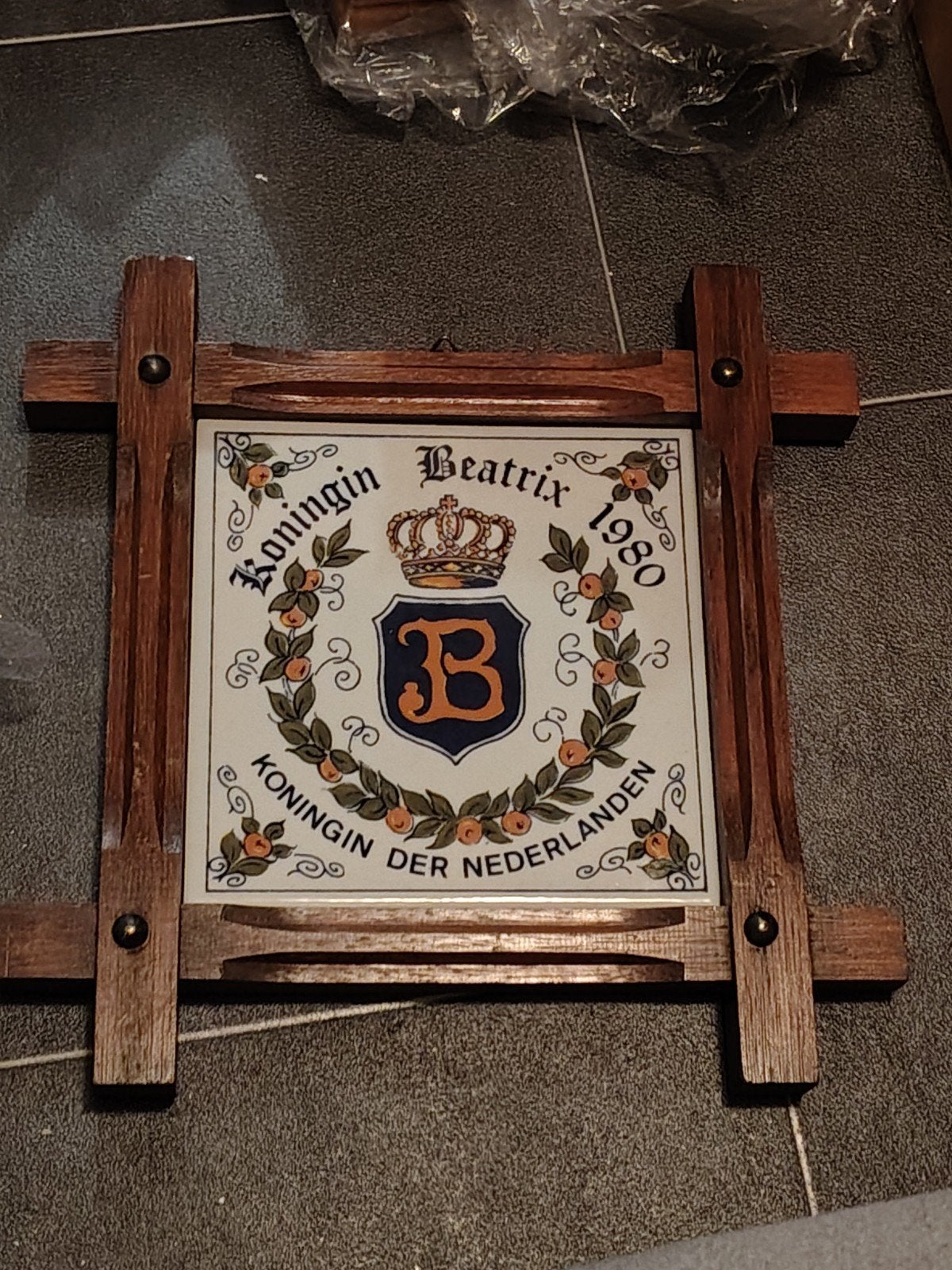 Tegel Beatrix 1980, Ophalen of Verzenden