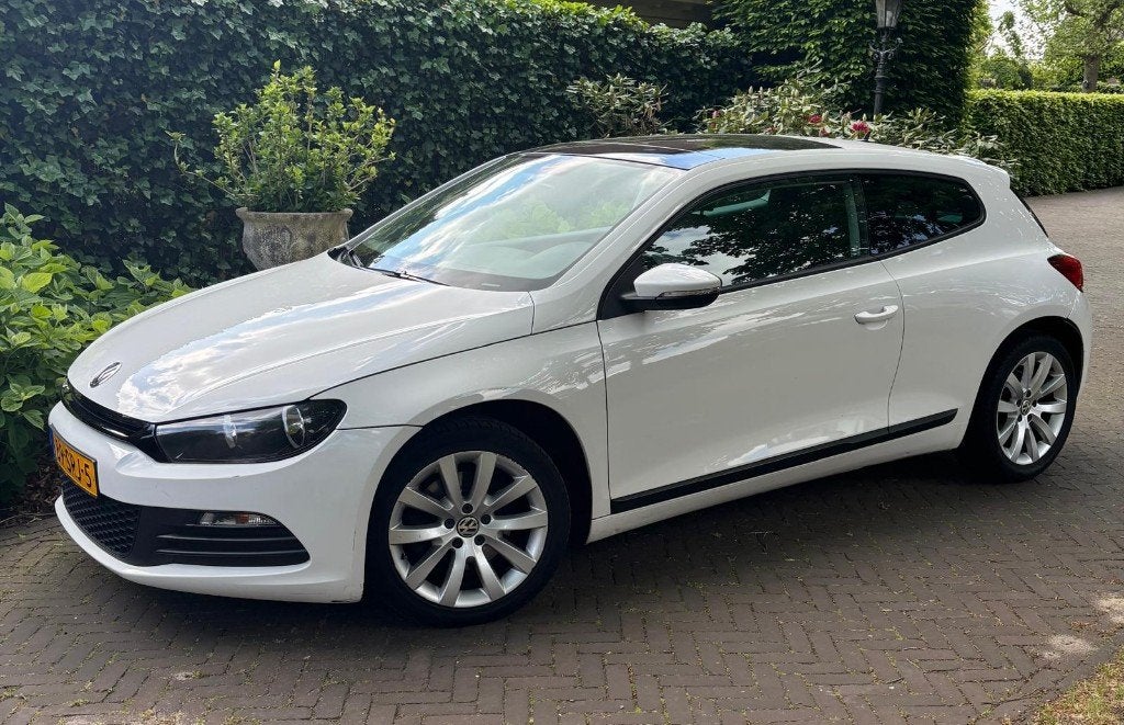 Volkswagen Scirocco 1.4 TSI 118KW DSG 2011 Wit, Auto's, Volkswagen, Particulier, Scirocco, ABS, Airbags, Airconditioning, Automatische klimaatregeling