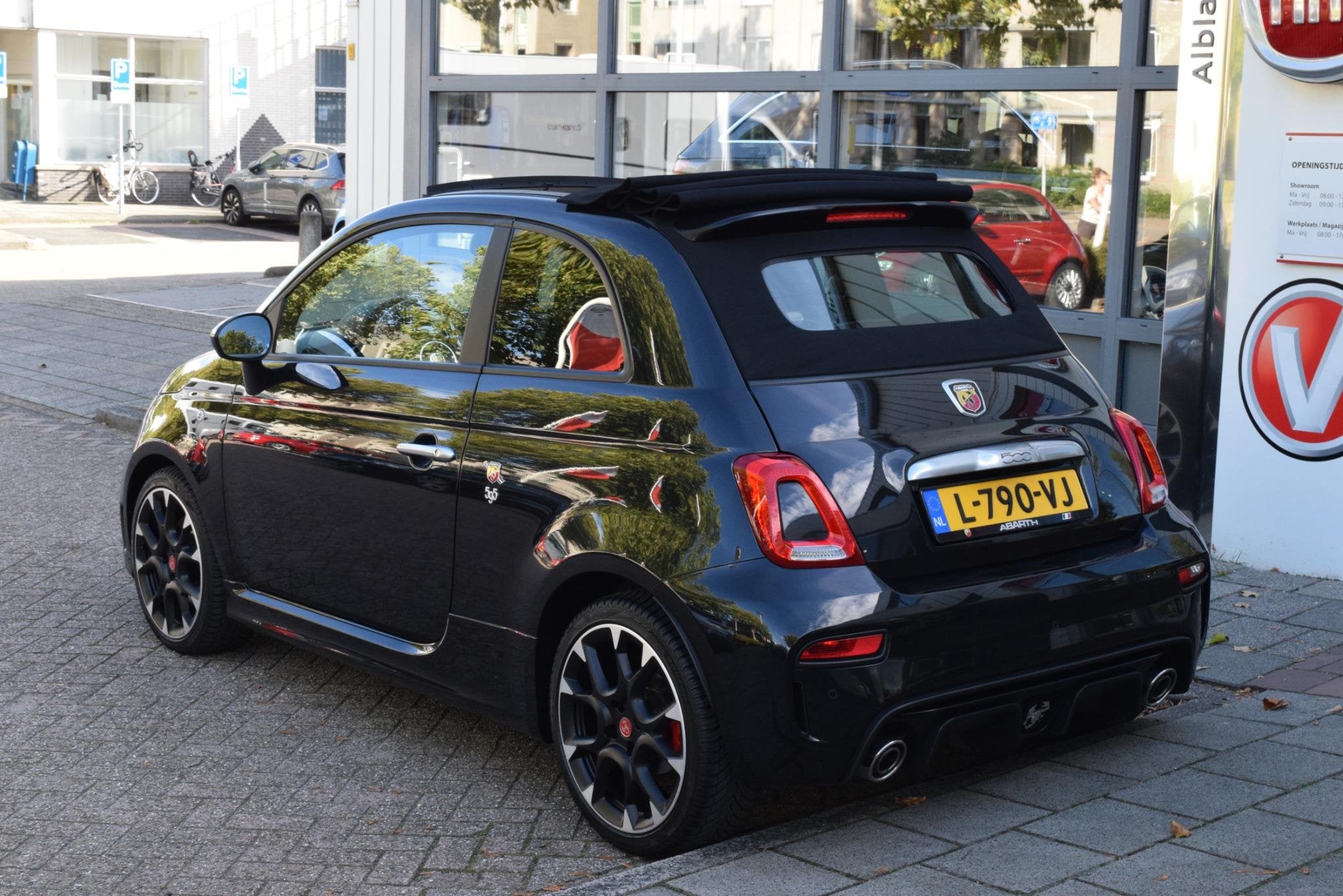 Abarth 500C 595|Cruise|Beats|Xenon|Stoelverw., Auto's, Voorwielaandrijving, 145 pk, Stof, Euro 6