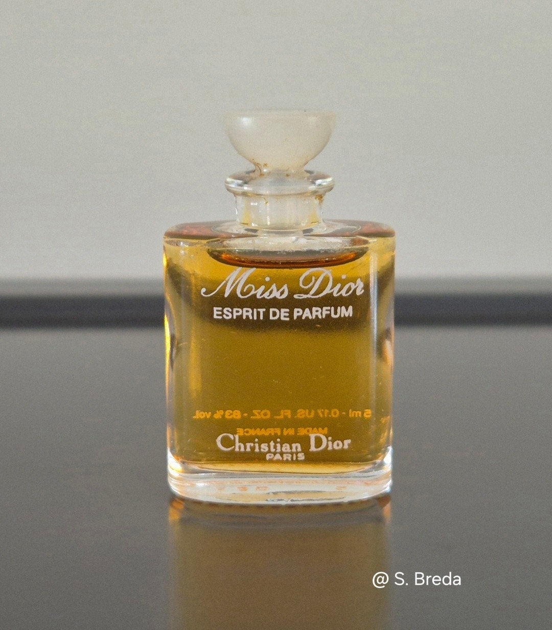 Christian Dior - Miss Dior - Vintage Esprit de parfum mini, Ophalen of Verzenden, Zo goed als nieuw, Miniatuur, Gevuld