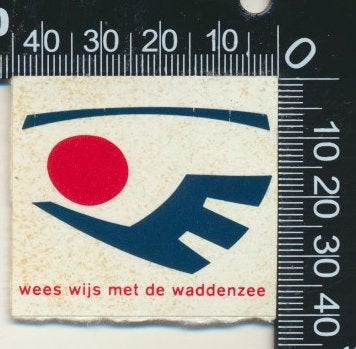 Sticker: Wees wijs met de Waddenzee (4), Ophalen of Verzenden, Zo goed als nieuw, Dier en Natuur
